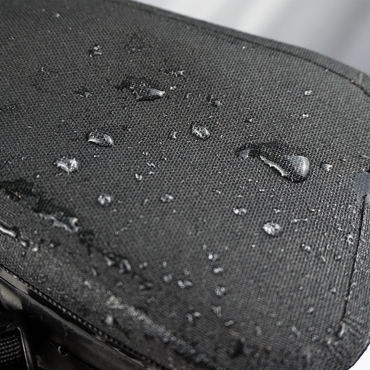 Držák na kolo SAHOO Cyklistická brašna (112031) voděodolná, objem 2L