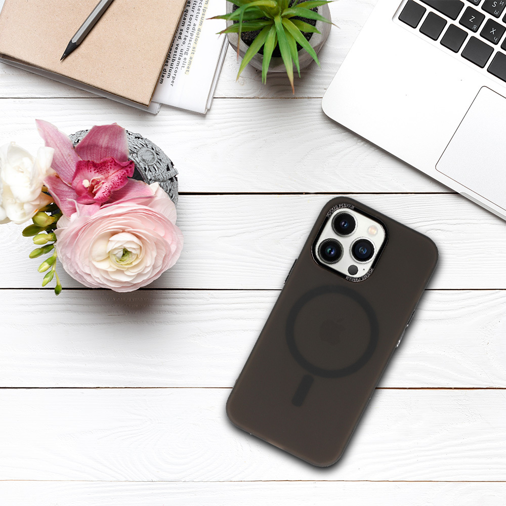 Magnetic Frosted Case do Iphone 13 Pro Max Czarny