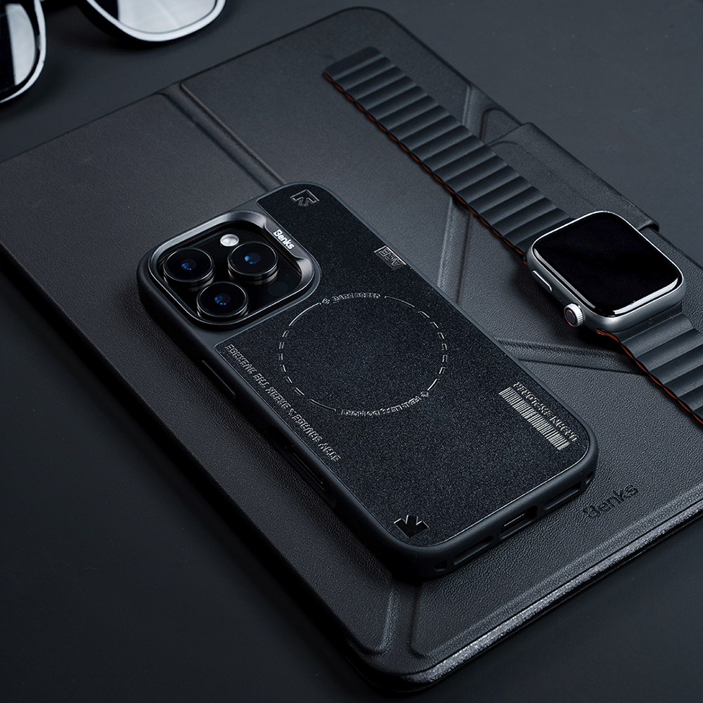 Benks Dynamic Minimalist Case for Apple iPhone 16 , barva černá