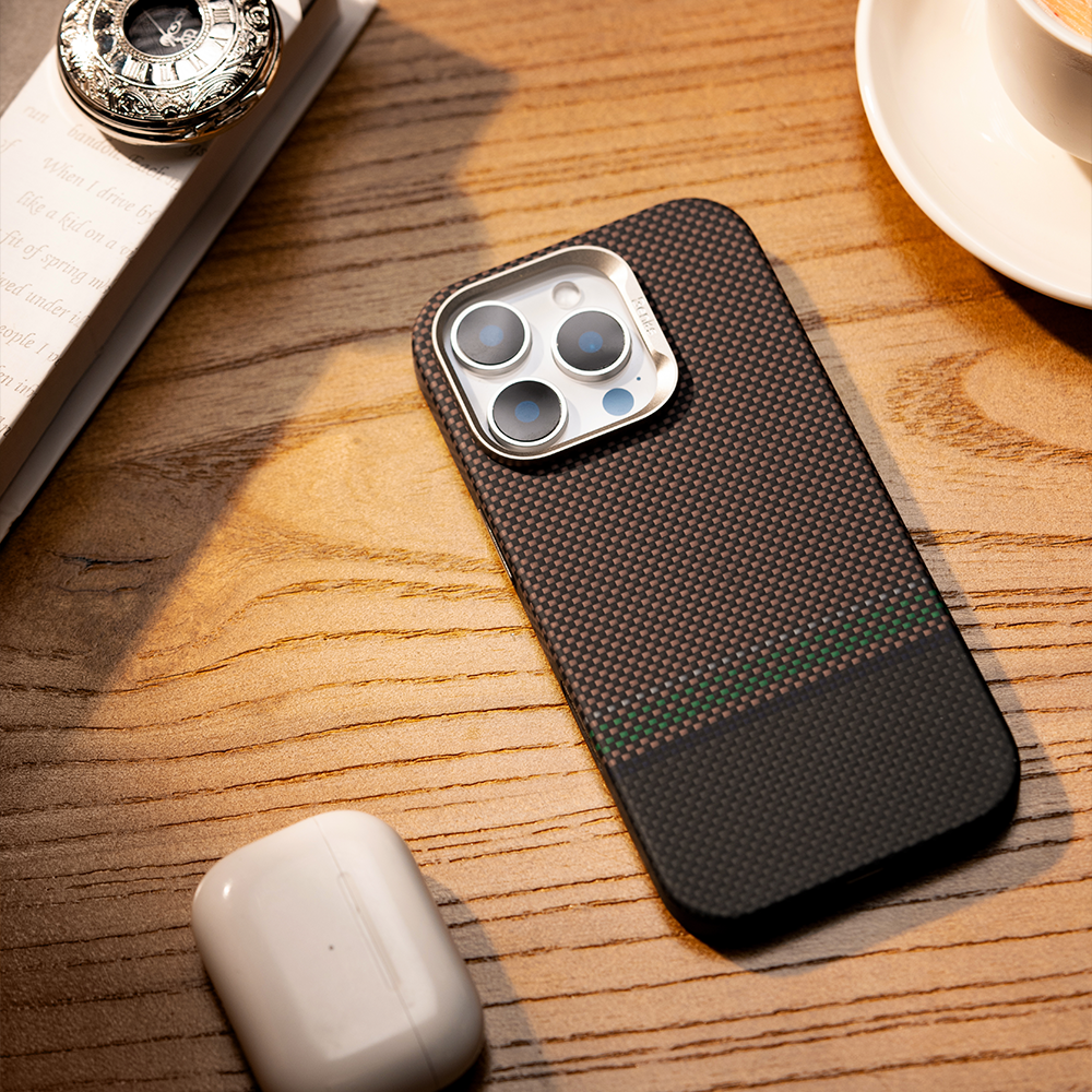 Benks Magnetic Armor Air Prestige Kevlar 600D Case (G066) for Apple iPhone 16 Pro Max