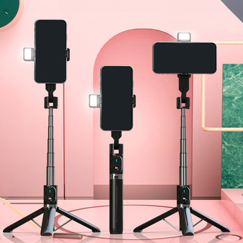 UCHWYT SELFIE - z odpinanym pilotem bluetooth, tripodem i lampą LED - P90D CZARNY