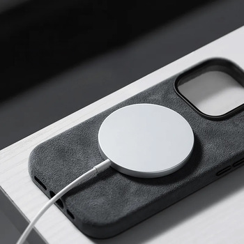 Alcane Magsafe Case do Iphone 14 Pro Jasnoróżowy