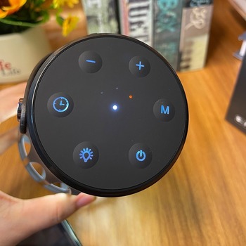 Lampa z głośnikiem bluetooth A3 czarna