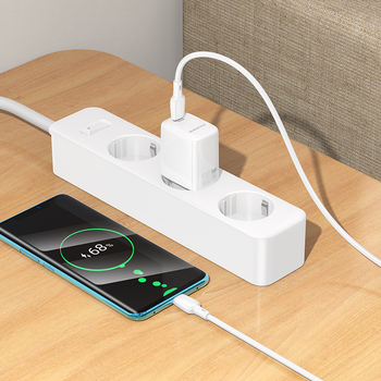 Borofone Wall charger BN26 Fuente - Type C - PD 20W with Type C to Type C cable white