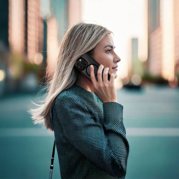 Liavec Hybrid Smoke Magsafe Case do Iphone 16 Pro Max