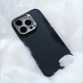 Benks Etui Magnetic Armor Pro Kevlar Metal Frame 600D do Iphone 16 Plus czarny
