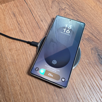 Blavec Induction charger BQI-06 Qi 15W UniCharge (BQI06-QIB) matte black
