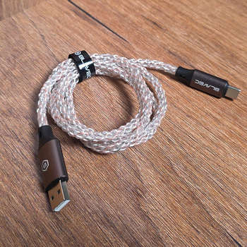 Blavec Kabel Neon - USB na Typ C - QC 3.0 60W 3A 1 metre Apple CarPlay/Android Auto (CNE-UC3L1) luminous RGB