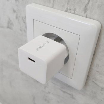 Blavec Ładowarka sieciowa BC-10 - Typ C - PD 25W 3A (TCBC10-CW253A) biała