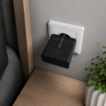 Blavec Ładowarka sieciowa BC-11 GaN - USB + 2xTyp C - QC PD 65W 3A z kablem Typ C na Typ C (TCBC11G-U2CB653A) czarna
