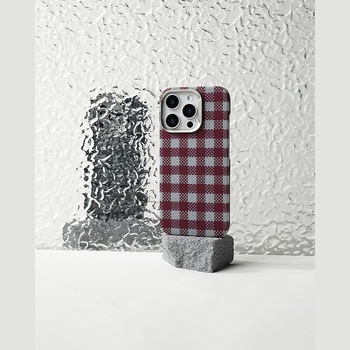 Benks Etui Magnetic Armor Vichy Kevlar (RF66) do Iphone 16 Pro Max czerwony